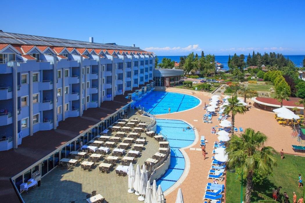 Rox Resort Hotel